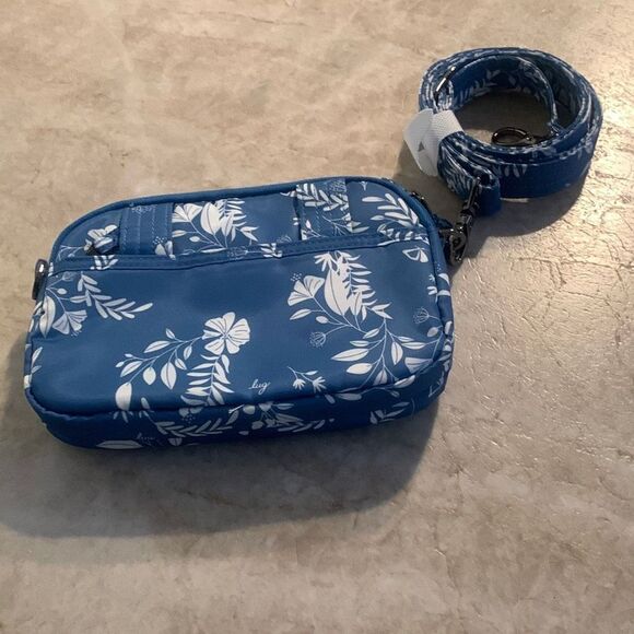 LUG Convertible Crossbody Bag NWOT - Picture 5 of 11